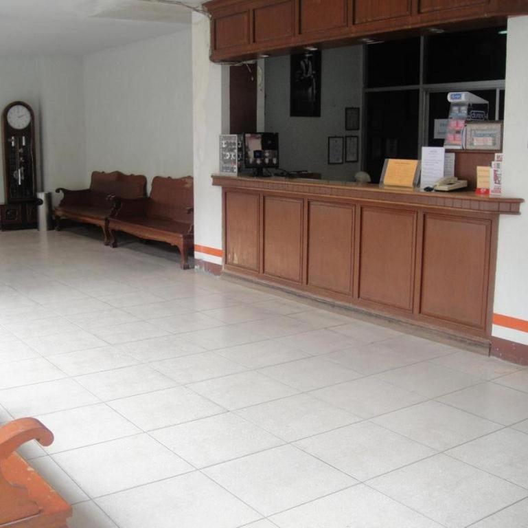 Pakchong Phubade Hotel Экстерьер фото