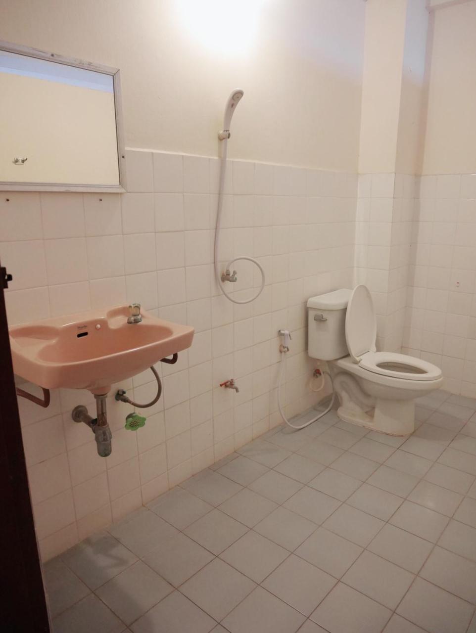 Pakchong Phubade Hotel Экстерьер фото